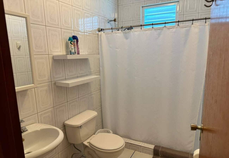 Bathroom 4, Coastal Villa Arenas by Otium