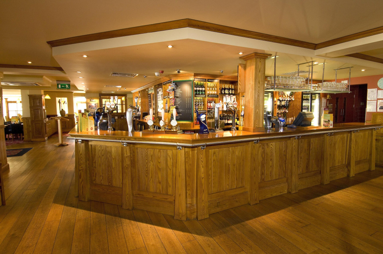 Food & Drinks 4, Premier Inn Gloucester Business Park, Gloucestershire