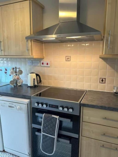 Private kitchen 4, No 10 Bridge Street Westport