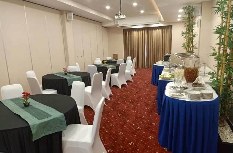 Business Facilities 5, Hotel Huswah Airport, Tangerang