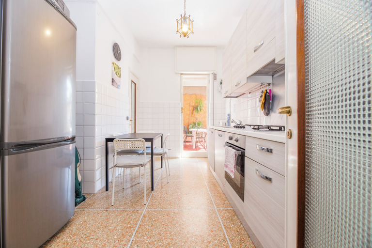 Private kitchen 5, Pesto Home Holiday, Genova