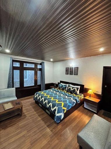 Room 4, Hotel Devidyar, Kullu
