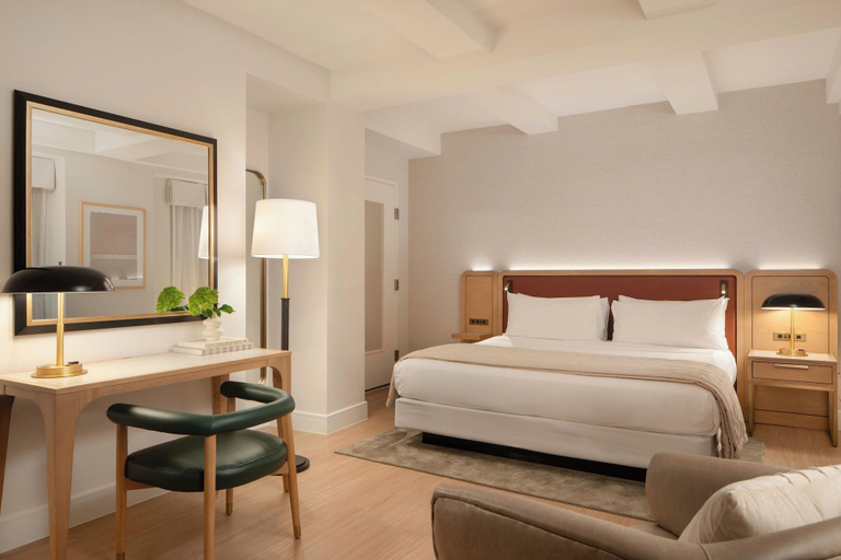 Bedroom 2, Aura Hotel Times Square, New York
