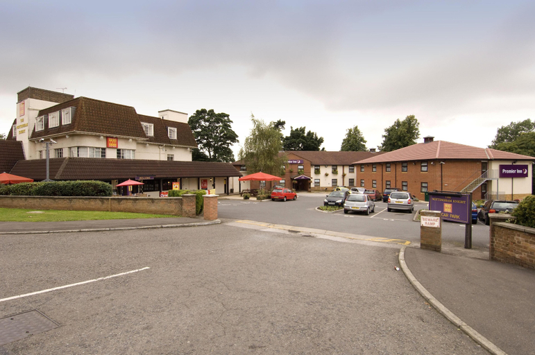 Exterior & Views 2, Premier Inn Nottingham South, Nottinghamshire
