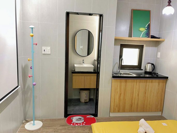 Room 5, Corgi House Da Nang- Airport City Center, Da Nang