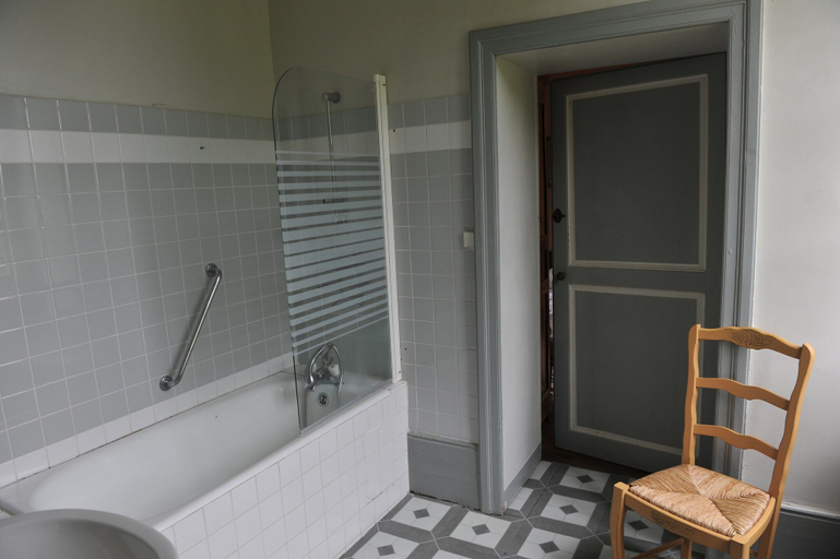 Bathroom 4, House in Burgundy with Private Pool, Saône-et-Loire