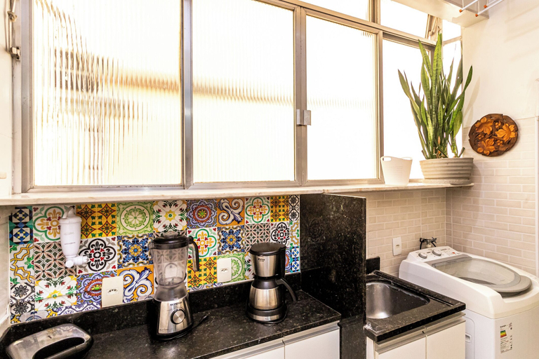 Private kitchen 3, Leme 3 Quartos Conforto 2 min Praia, Rio de Janeiro