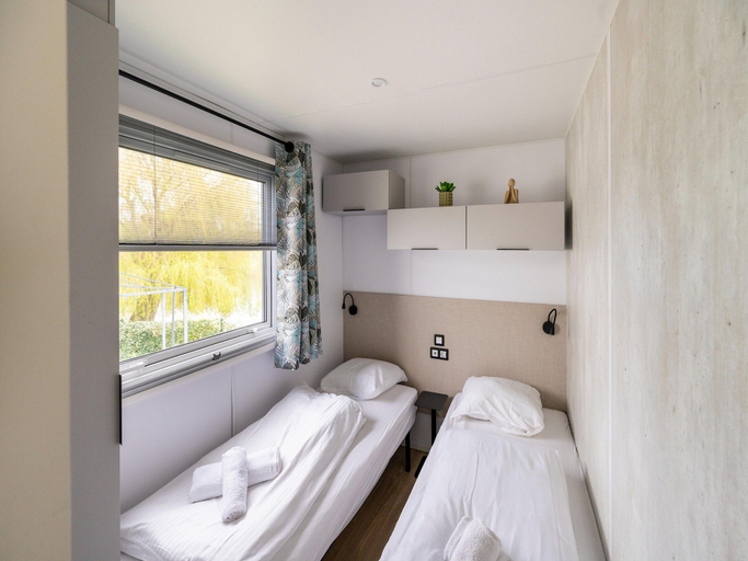 Room 4, Cozy Caravan in Berlare for 6 People, Oost-Vlaanderen
