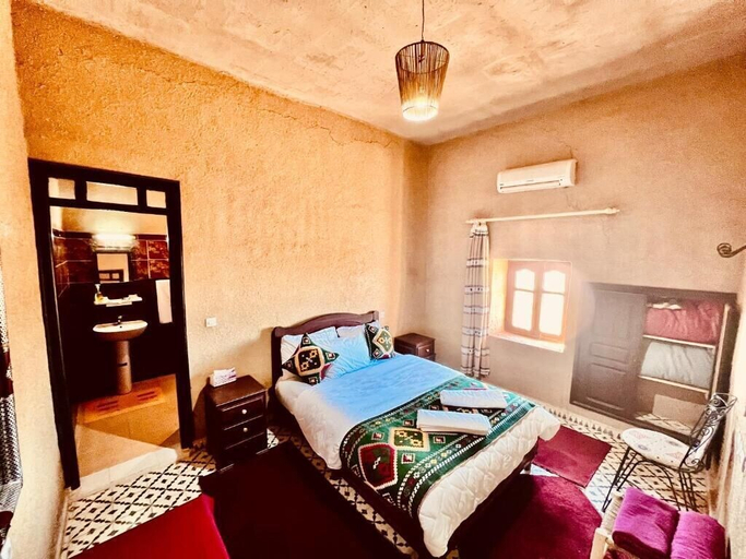 Bedroom 3, Hotel Camping Les Roses Des Dunes, Errachidia
