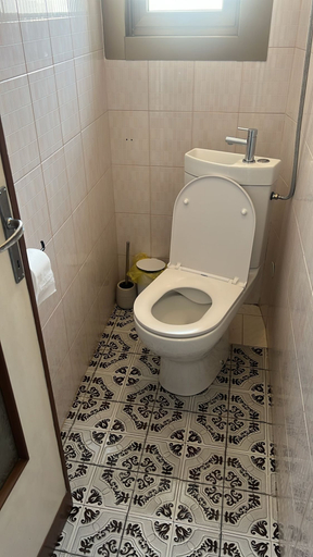 Bathroom 3, Atelier San Giacomo, Trieste