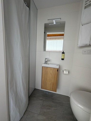 Bathroom 3, Al Ponte Hotel, Lugano