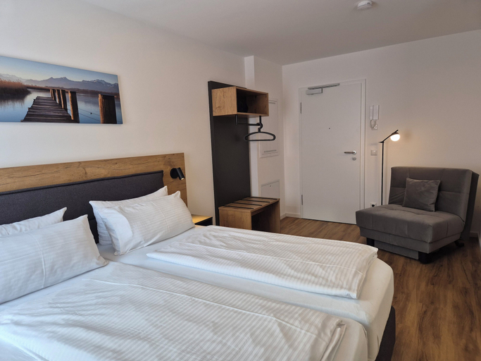 Bedroom 4, Hotel Gasthof Kern, Rosenheim