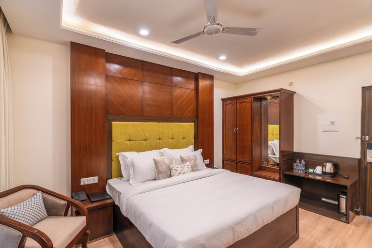 Room 5, Karnika Resort By White Panda Hotels, Kangra
