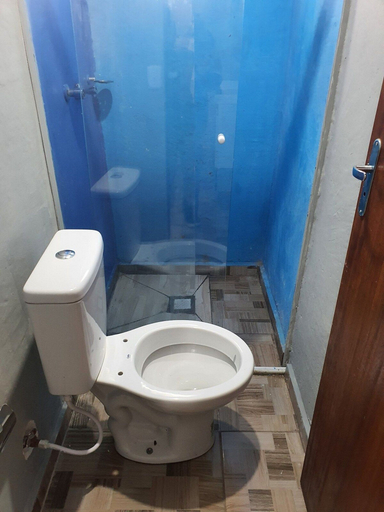 Bathroom 5, KITNET PRACINHA, Pracinha