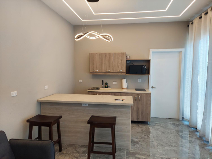 Others 5, Caye Caulker Condos