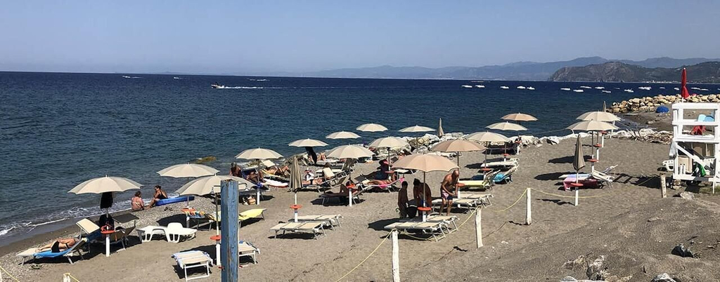 Beach, LA TARTARUGA RESORT, Messina