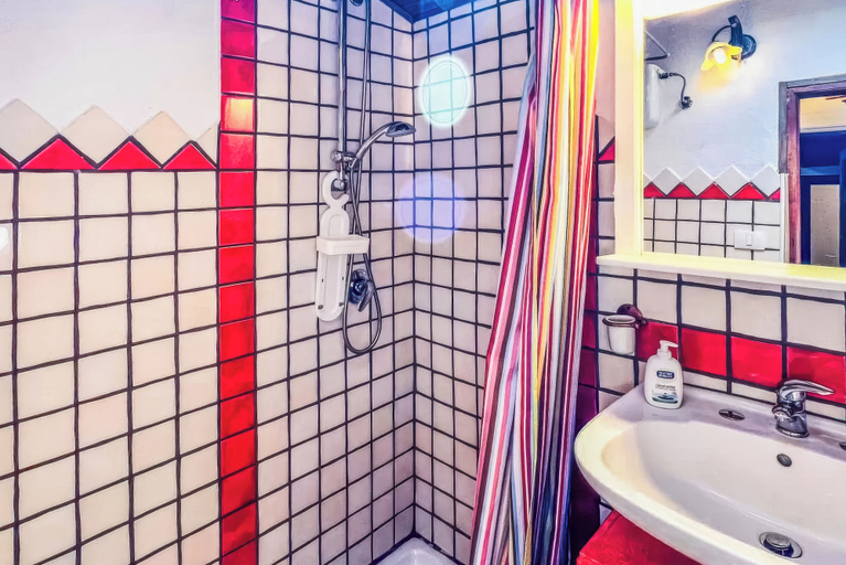 Bathroom 3, Alloggio privato AS, Nuoro