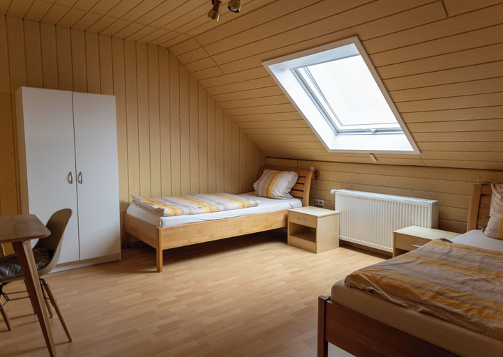 Bedroom 3, Gästehaus Juhl, Zollernalbkreis