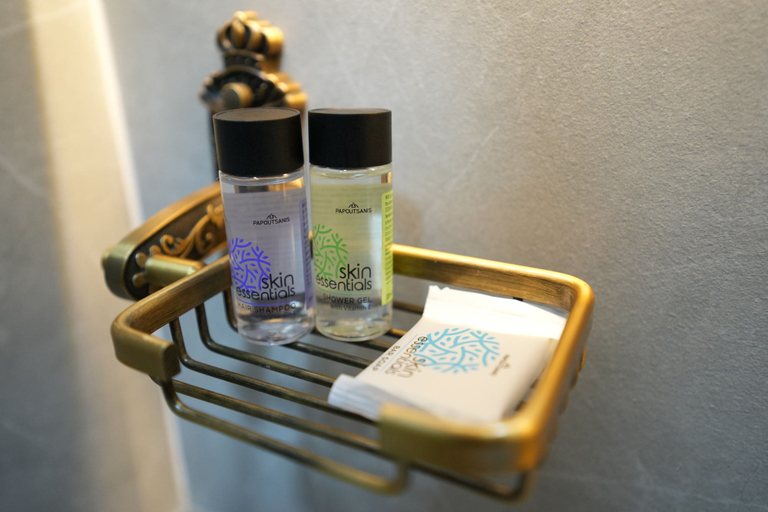 Bathroom amenities 4, Hotel Boutique Ergjeria, Gjirokastrës