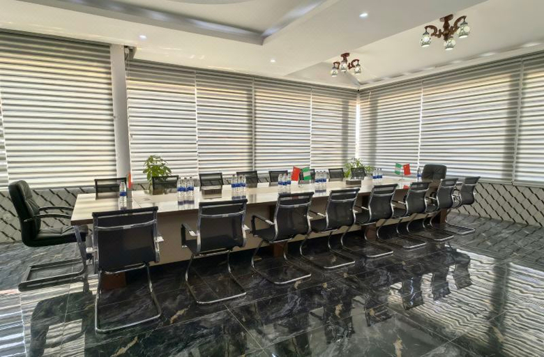 会议�� 5, TDH HOTEL, Kosofe