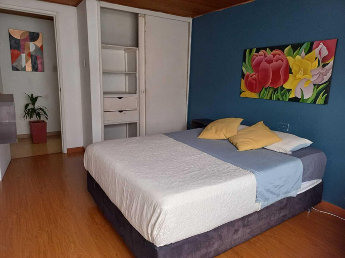 Room 2, Estadia Junto a Clinica Santa Fe, Santafé de Bogotá