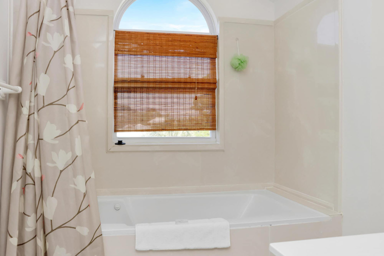Bathroom 1, Gulfside GEM, Gulf