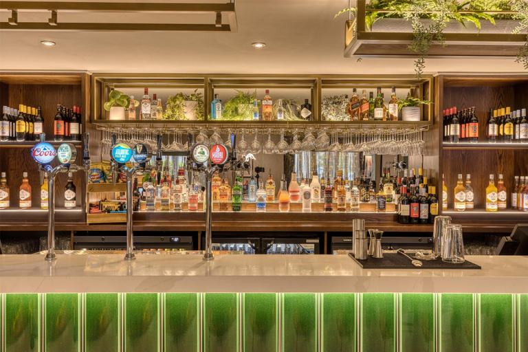 Food & Drinks 5, Premier Inn Birmingham Nec/Airport, Solihull