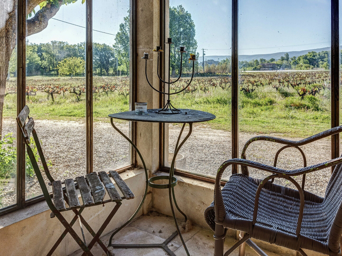 Others 3, Cottage in Oppede amidst Vineyards, Vaucluse