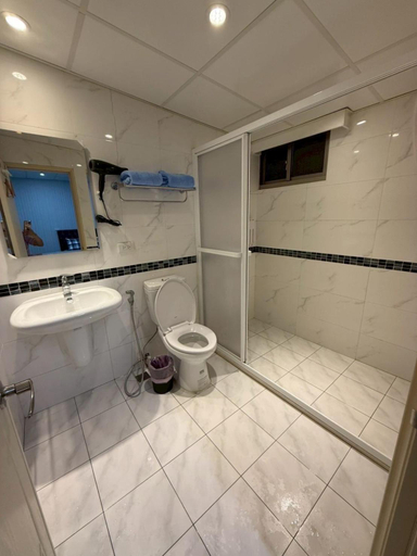 Bathroom 2, 淡水遇見民宿Meet Homestay, New Taipei City