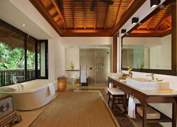 Bathroom 5, El Nido Resorts Pangulasian Island, El Nido