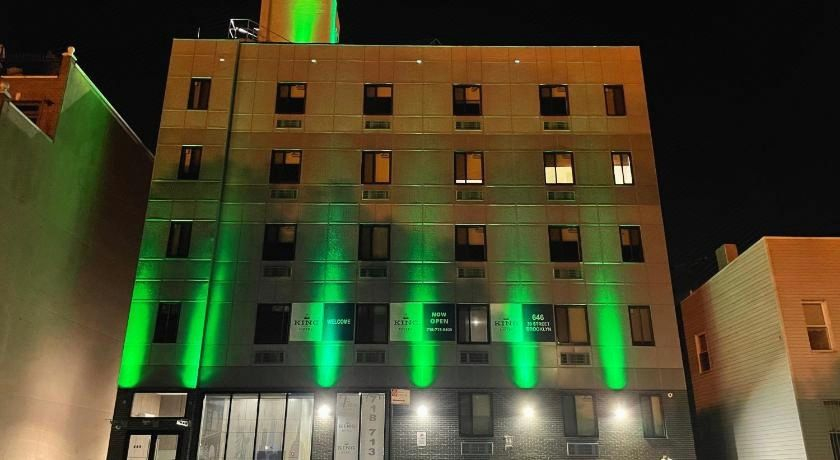 Exterior & Views 2, King Hotel Brooklyn Sunset Park, New York