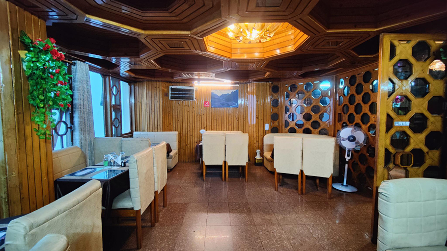 Food & Drinks 4, Auckland Hotel and Restaurant , Shimla