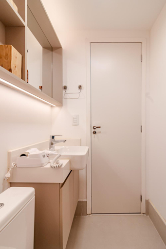 Bathroom 3, 360 Praca da Arvore, São Paulo