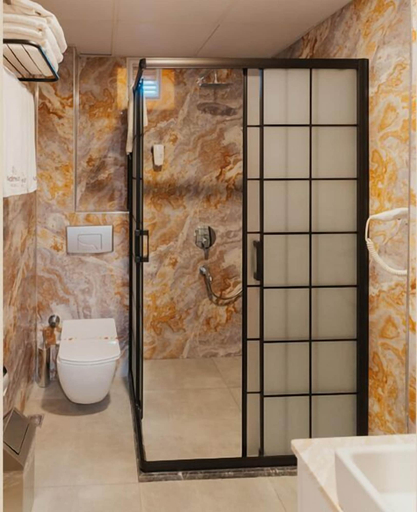Bathroom 5, Adresin Hotel, Merkez