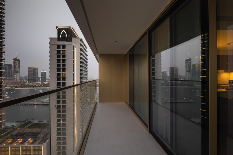 Property grounds 3, Elegant 2BR Apartment with Sea View, Dubai