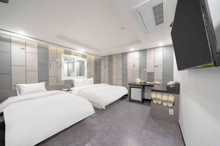 Bedroom 3, Busan Gwangalli Nuri Hotel, Suyeong