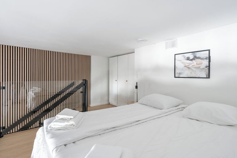 Room 4, Modern Nordic Loft in Historical Area, Pirkanmaa