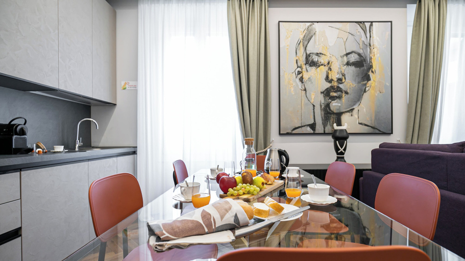 Food & Drinks 4, Italianway Collection - XXV Aprile 7 A - Moraglia, Milano