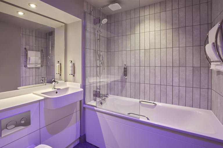 Bathroom 3, Premier Inn Barnstaple, Devon