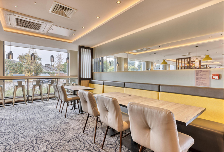 Food & Drinks 4, Premier Inn Bury St Edmunds North - A14, Suffolk