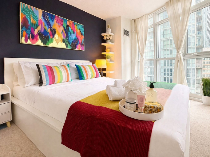 Room 3, Urban Retreat Homes, Toronto