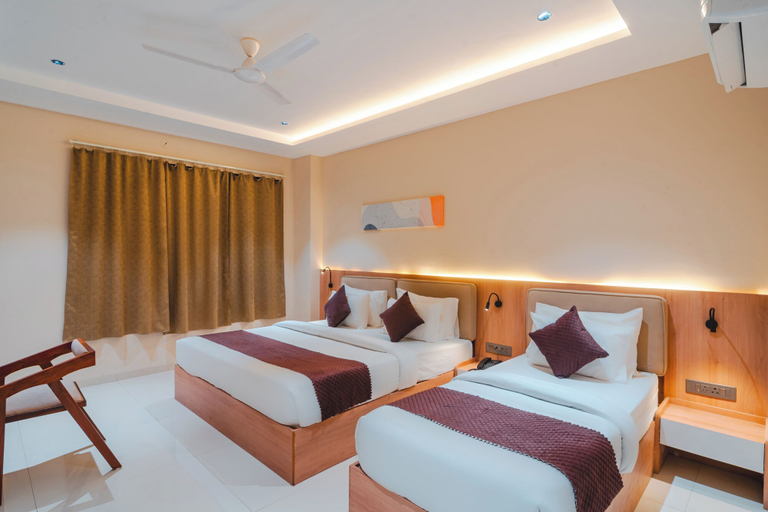 Room 2, Travinities hotel shri krishna, Ujjain