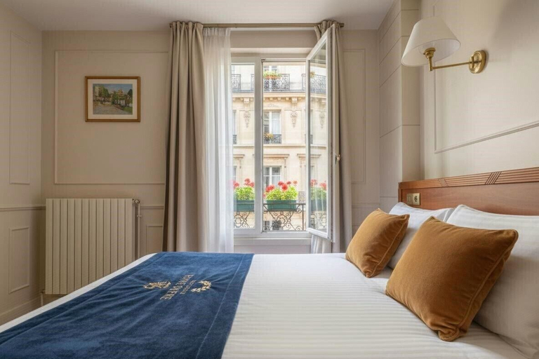 Bedroom 2, Hotel Havane, Paris