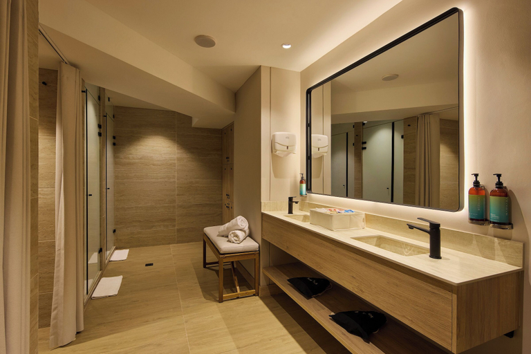 Bathroom 5, Landmark Hotel, Medellín