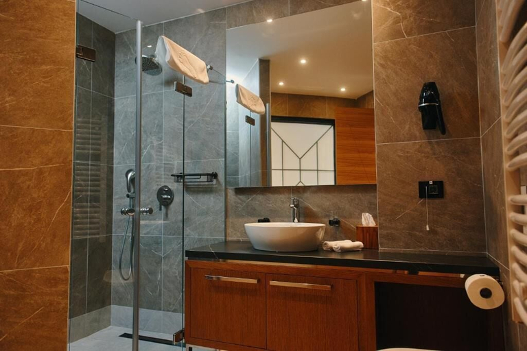 Bathroom 4, Hotel Zlatibor, Čajetina