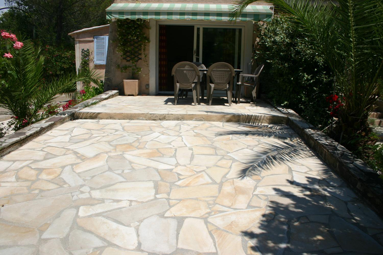 Exterior & Views 2, A la Verte Campagne, Var