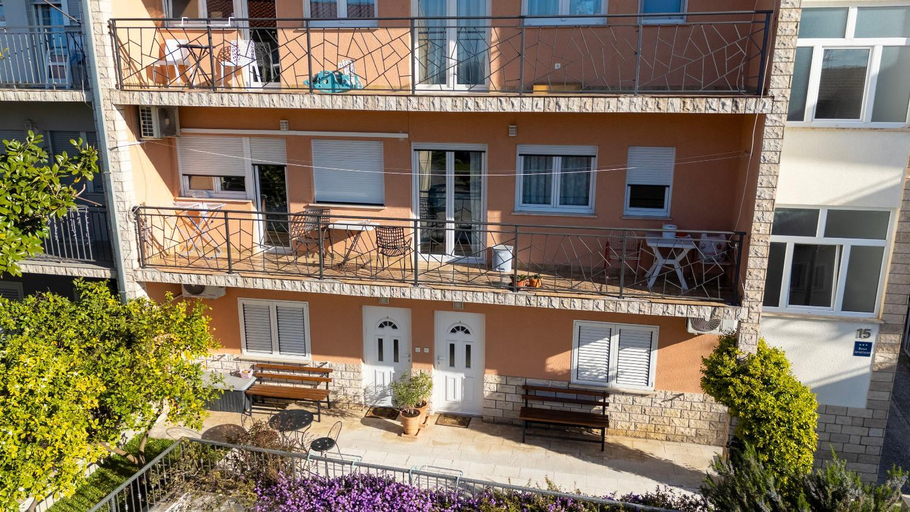 Exterior & Views 2, Apartments Cezar, Split