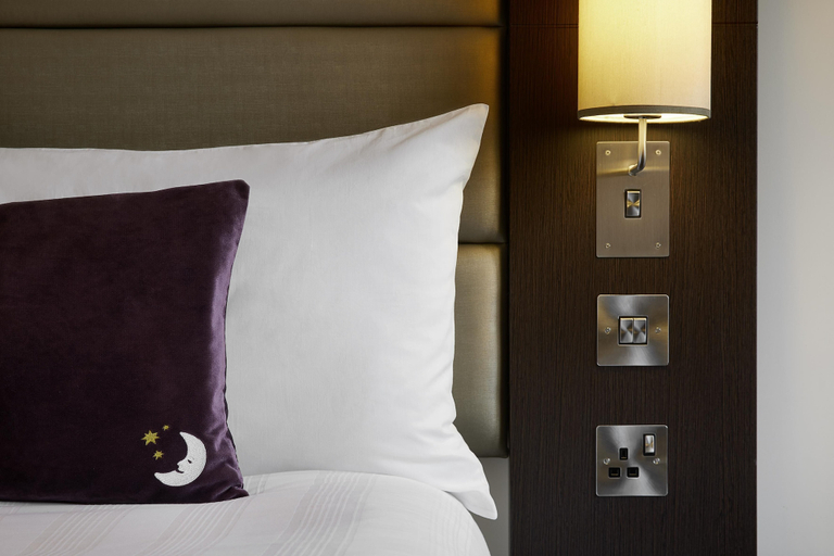 Bedroom 3, Premier Inn Tonbridge, Kent