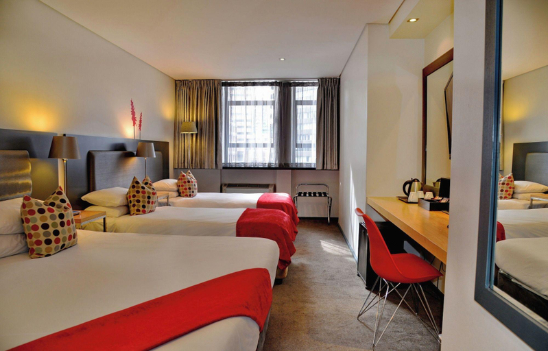 Bedroom 3, Fountains Hotel by Neighbourgood, City of Cape Town