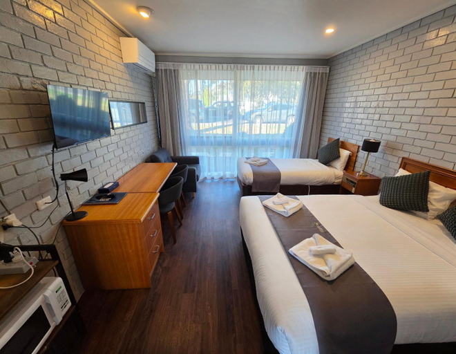 Bedroom 3, Homestead Motor Inn and Apartments, Gr. Bendigo - Central